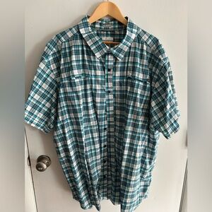 Columbia 3XL short sleeve button-down men’s shirt